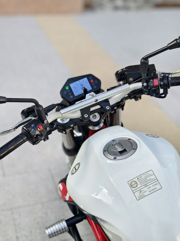 二手贝纳利蓝宝龙 BN302S