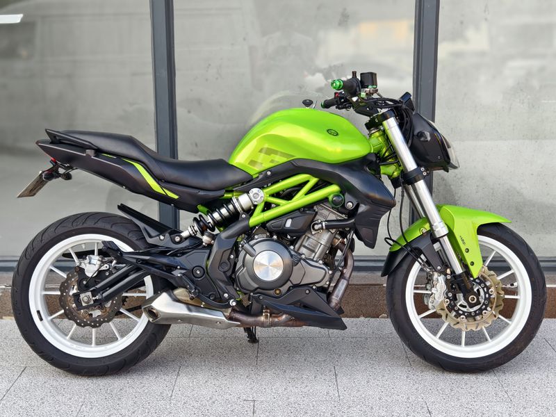 二手贝纳利蓝宝龙 BN302S