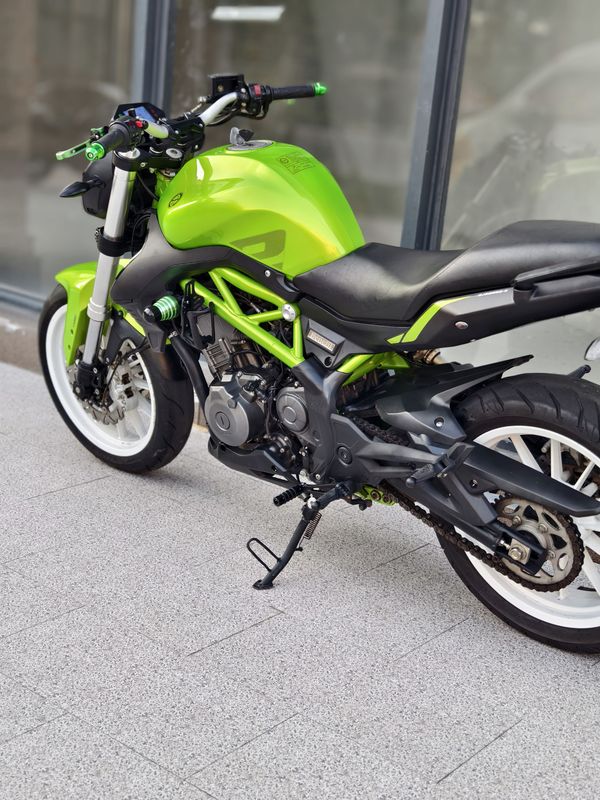 二手贝纳利蓝宝龙 BN302S