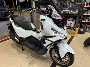 二手三阳哈士奇 Husky ADV150