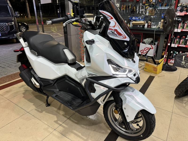 二手三阳哈士奇 Husky ADV150