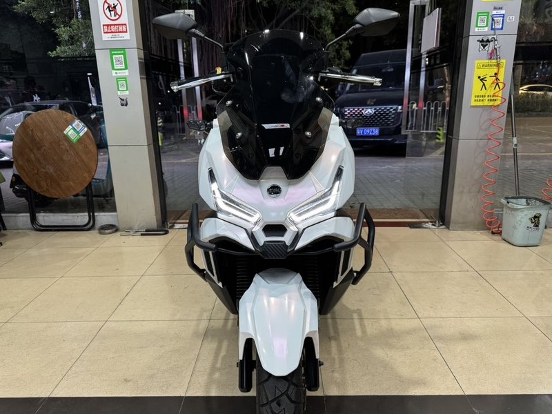 二手三阳哈士奇 Husky ADV150
