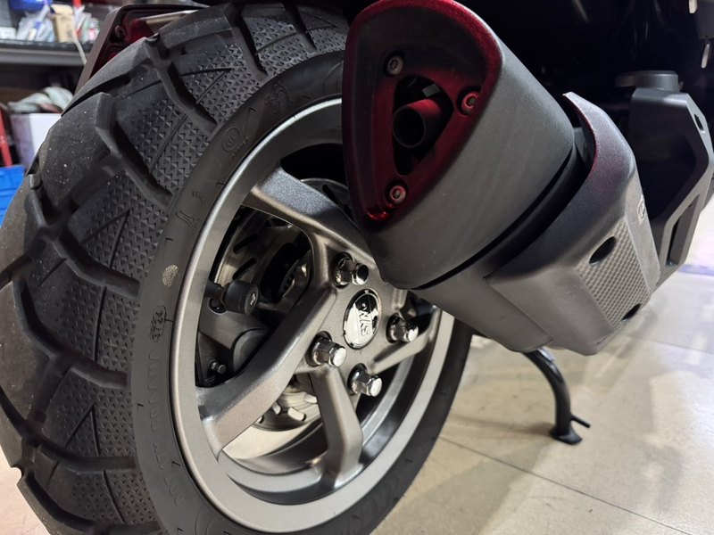 二手三阳哈士奇 Husky ADV150