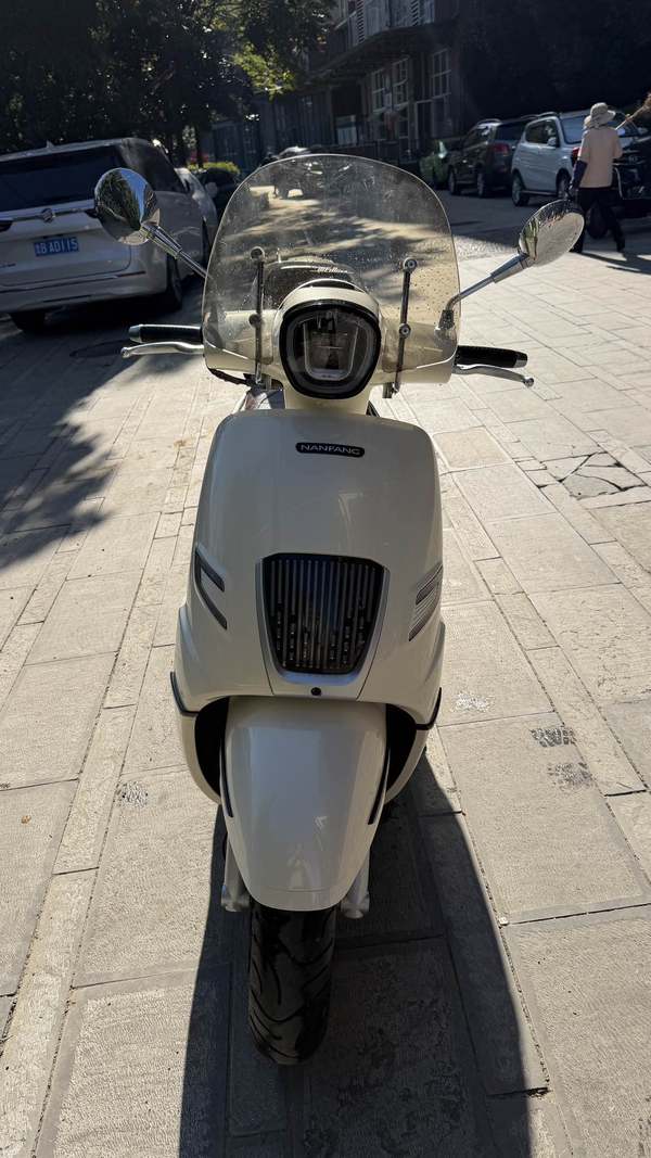 二手南方梦拉丽莎 飞戈