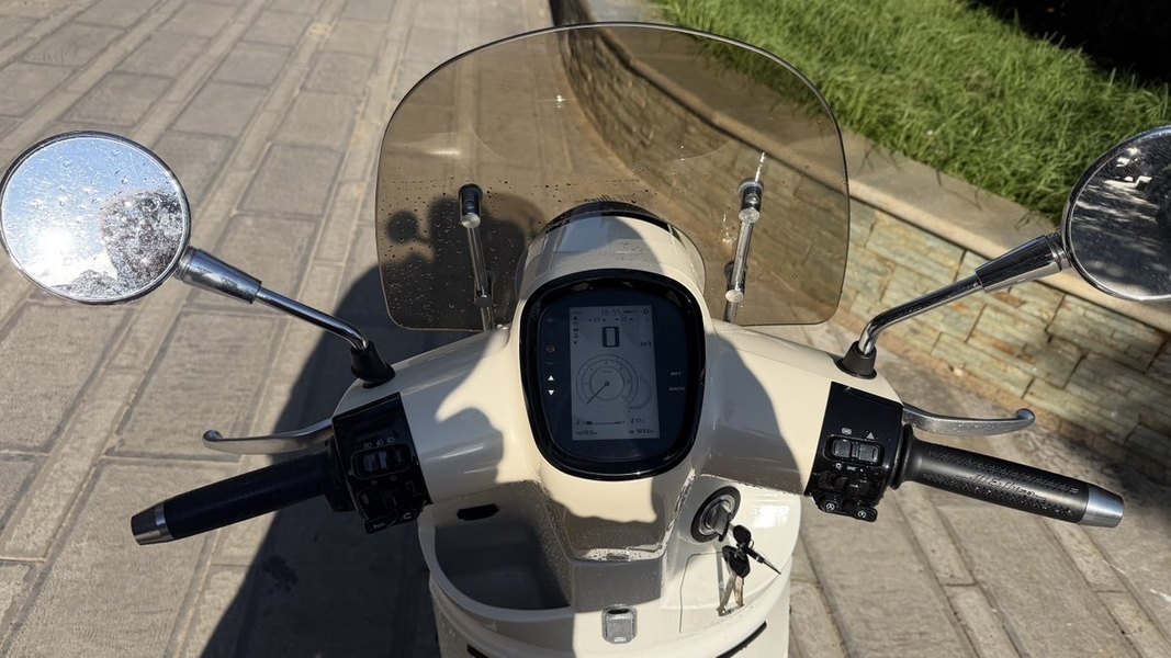 二手南方梦拉丽莎 飞戈