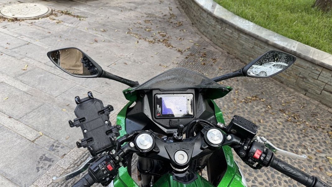 二手贝纳利龙卷风 Tornado 252R