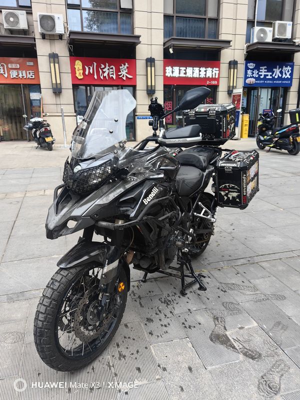二手贝纳利金鹏 TRK502
