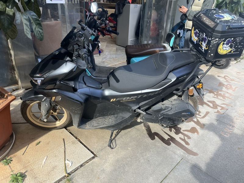 二手QJMOTOR鸿150S