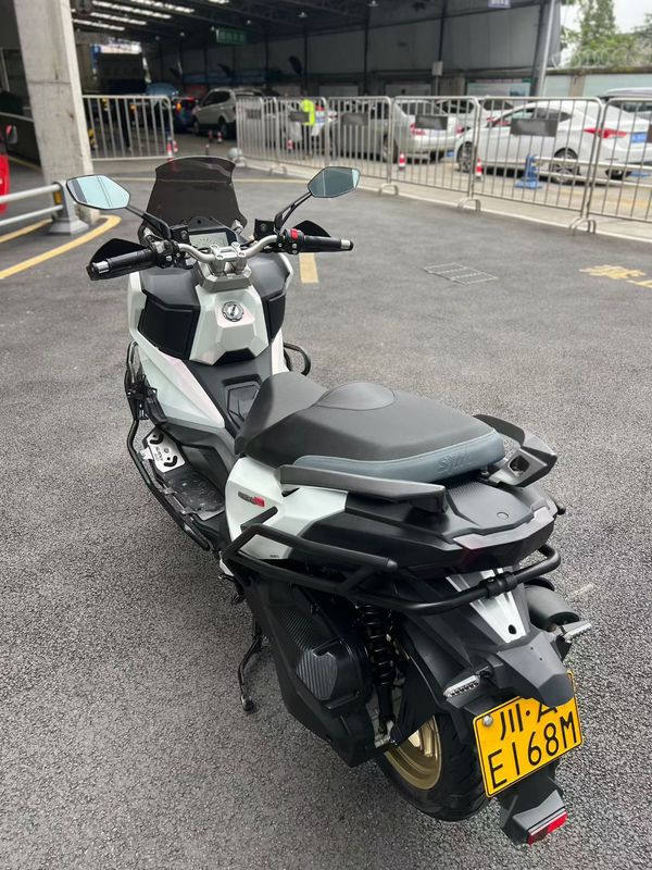 二手三阳哈士奇 Husky ADV300