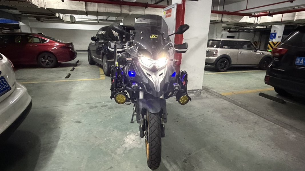 二手贝纳利TRK552