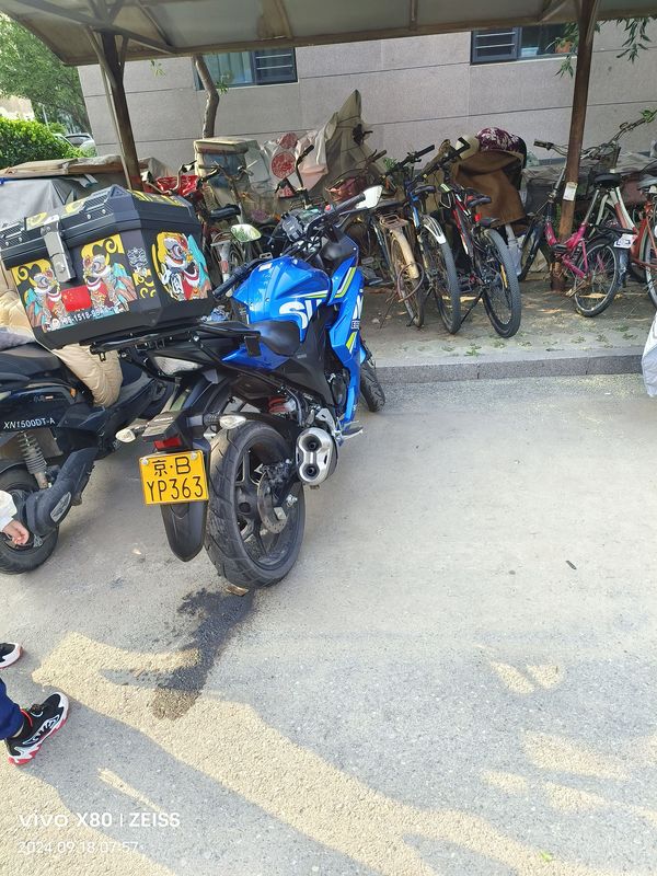 二手济南铃木极客飒 Gixxer 155