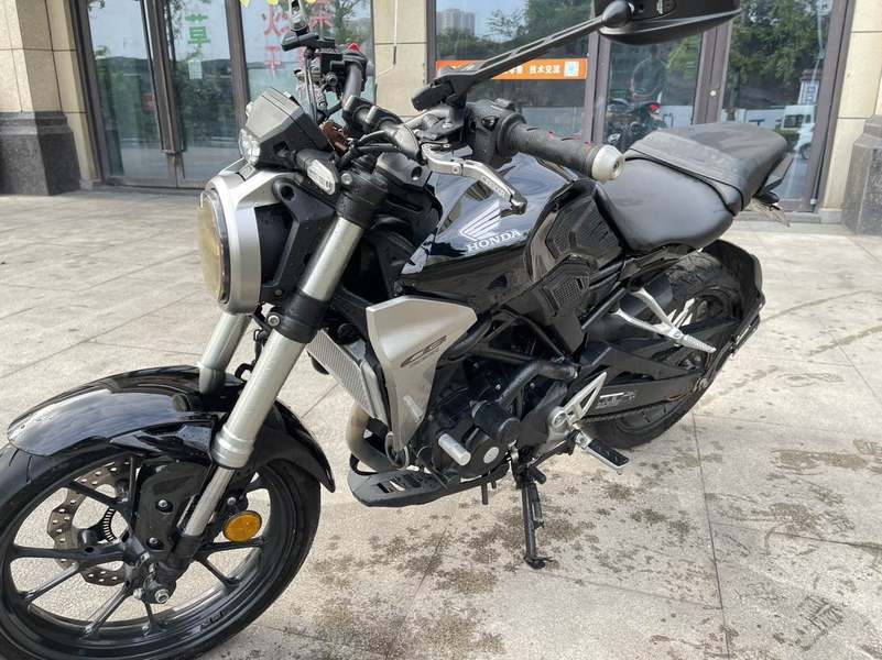 二手本田CB300R