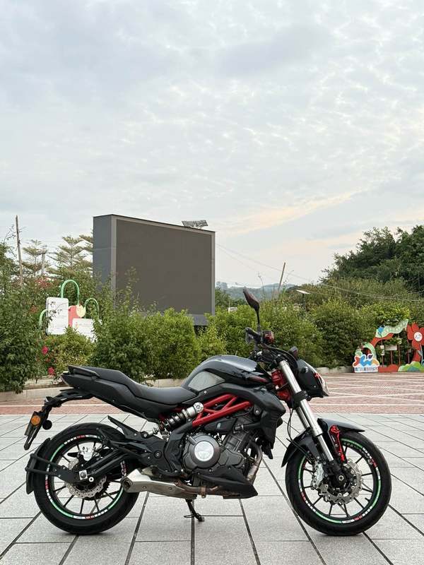 二手贝纳利蓝宝龙 BN302S