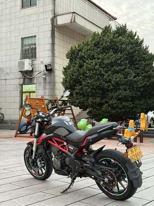 二手贝纳利蓝宝龙 BN302S