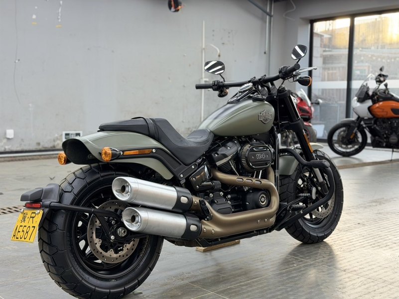 二手哈雷戴维森肥霸 Fat Bob