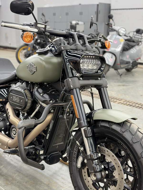 二手哈雷戴维森肥霸 Fat Bob