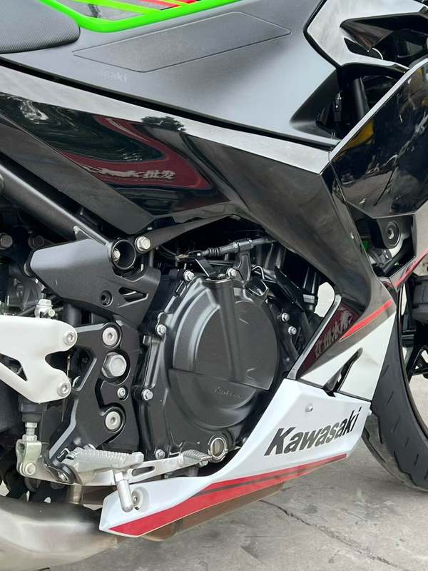 二手川崎Ninja 400