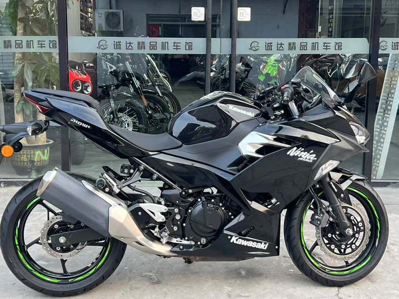 二手川崎Ninja 400