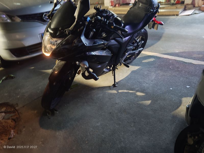 二手济南铃木极客飒 Gixxer 155