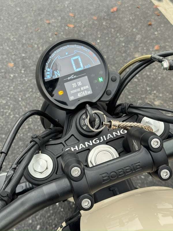 二手长江Bobbie ll 700i