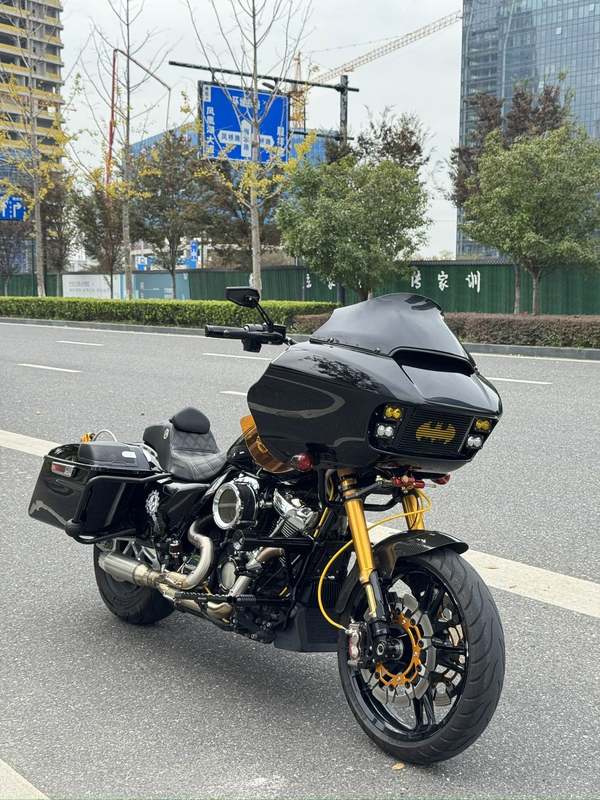 二手哈雷戴维森公路滑翔 Road Glide