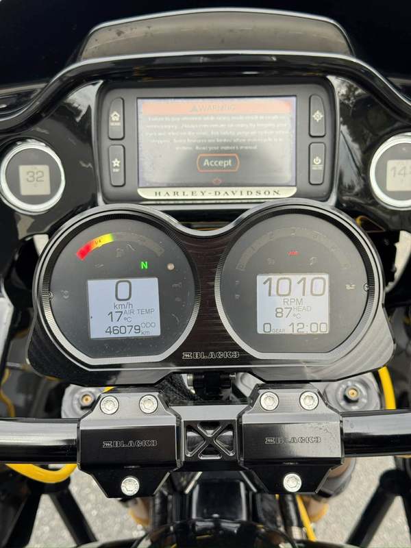 二手哈雷戴维森公路滑翔 Road Glide