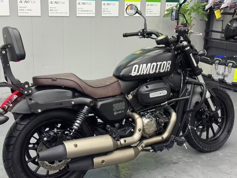 二手QJMOTOR闪300