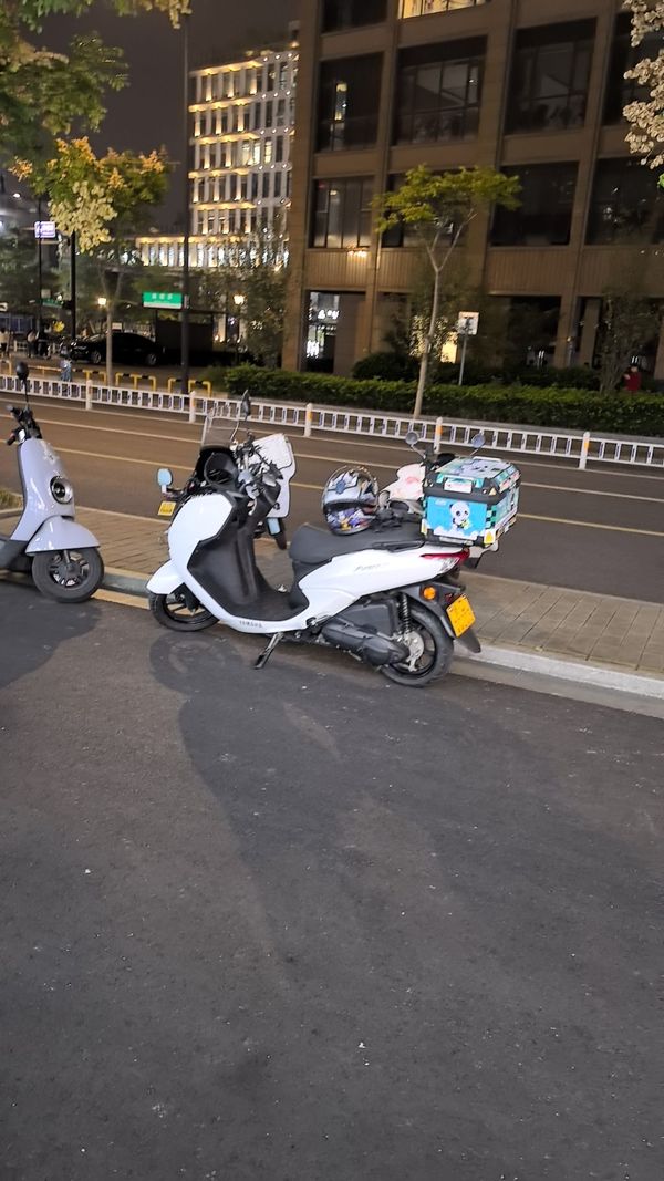 二手建设雅马哈巡鹰125