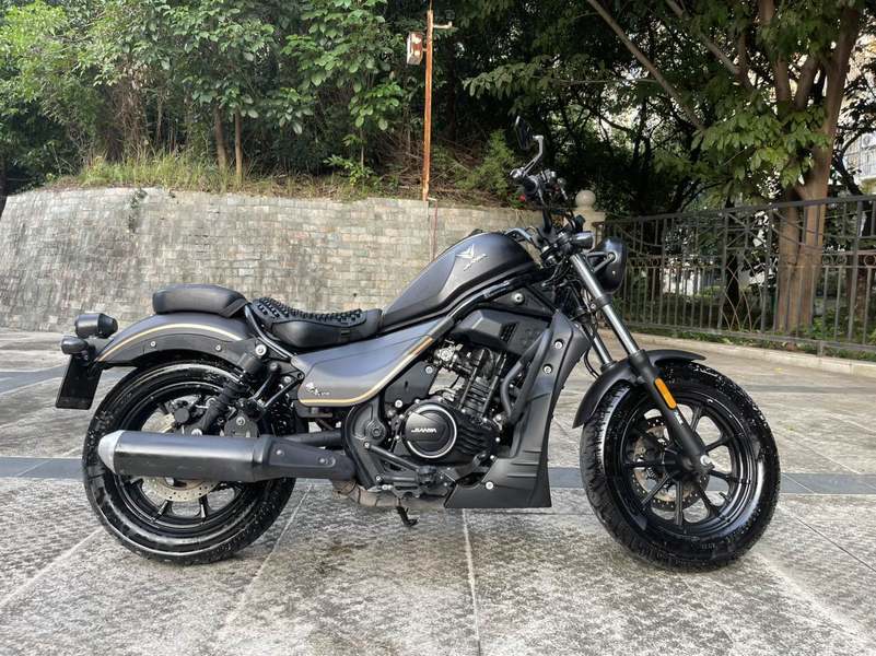 二手香帅苍云 300