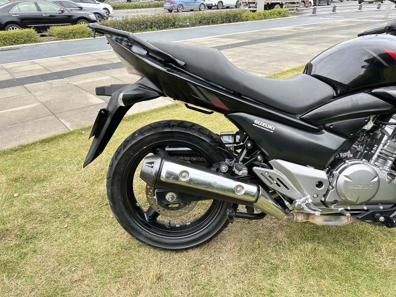 二手豪爵铃木骊驰 GW250