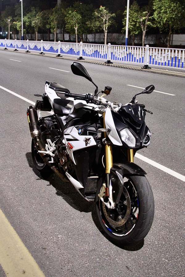 二手宝马S 1000 R