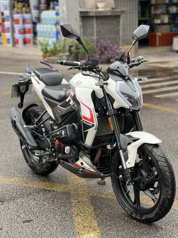 二手贝纳利小迅龙 BN150S