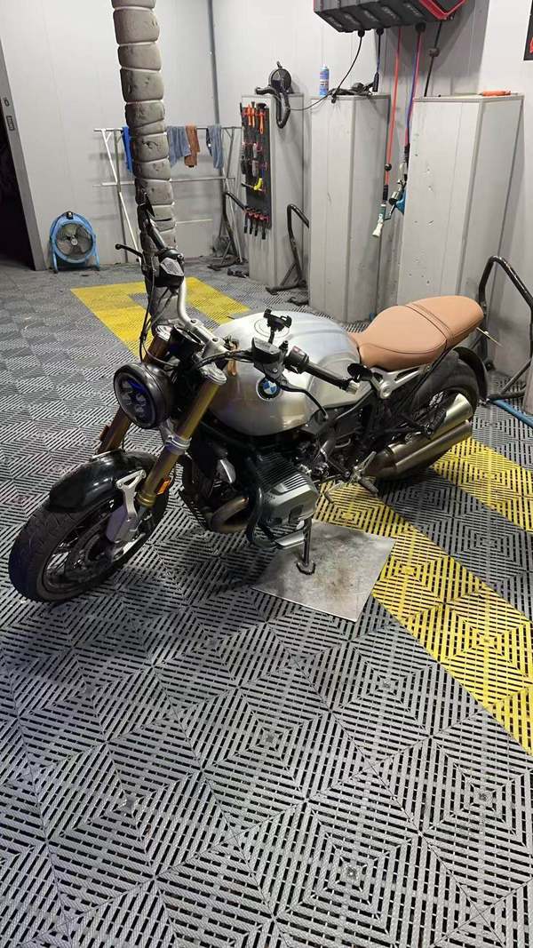 二手宝马R NineT