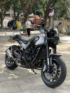 二手贝纳利幼狮 Leoncino 500