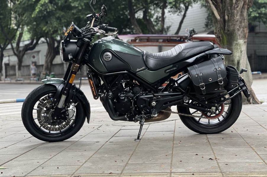 二手贝纳利幼狮 Leoncino 500