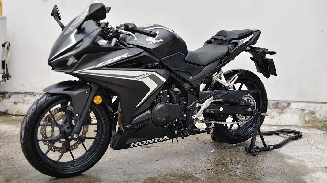 二手本田CBR400R