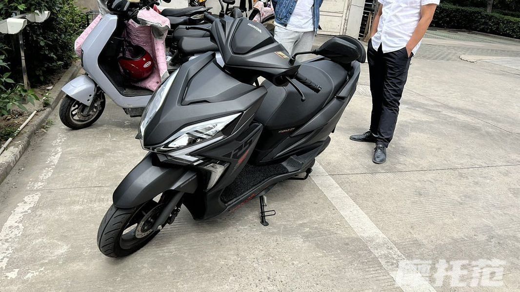 二手新大洲本田裂行 RX125Fi