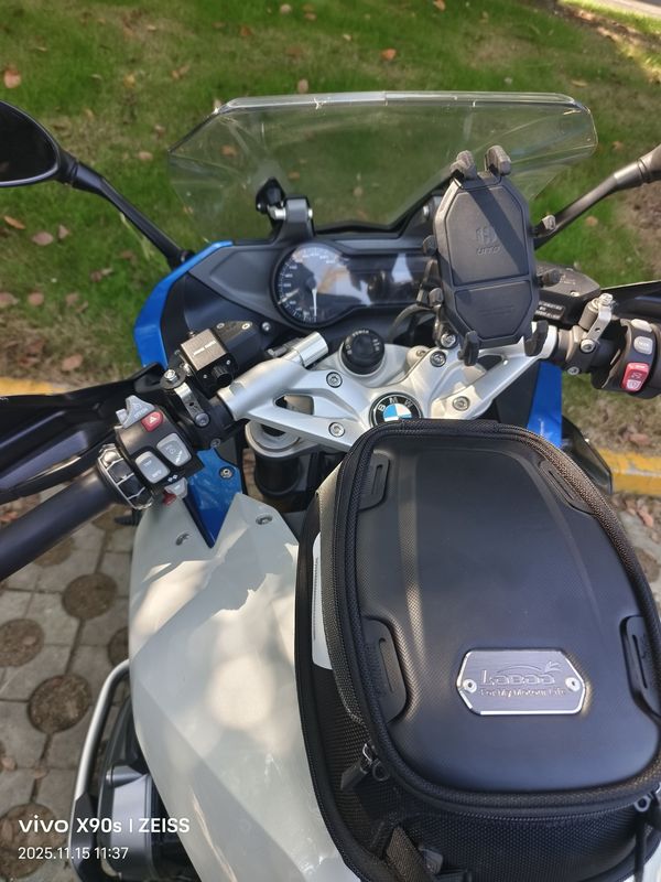 二手宝马R 1200 RS