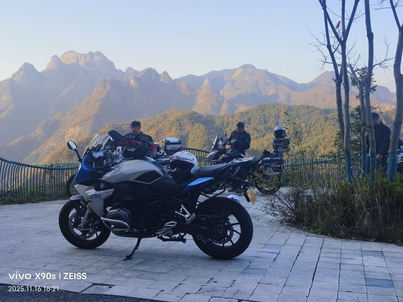 二手宝马R 1200 RS