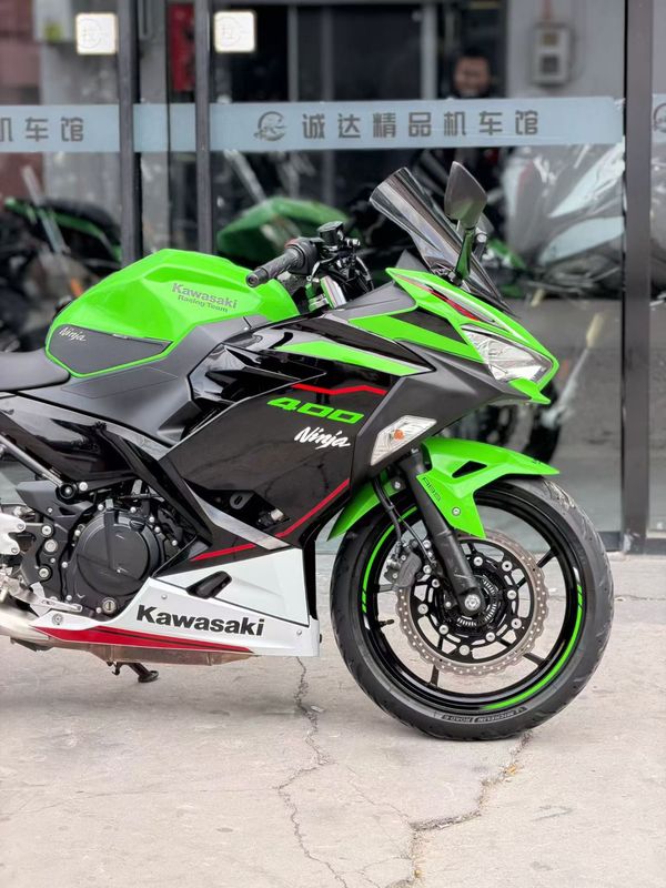 二手川崎Ninja 400