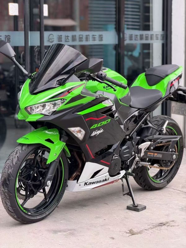 二手川崎Ninja 400