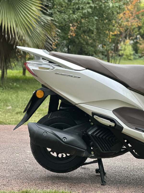 二手五羊本田Lead125