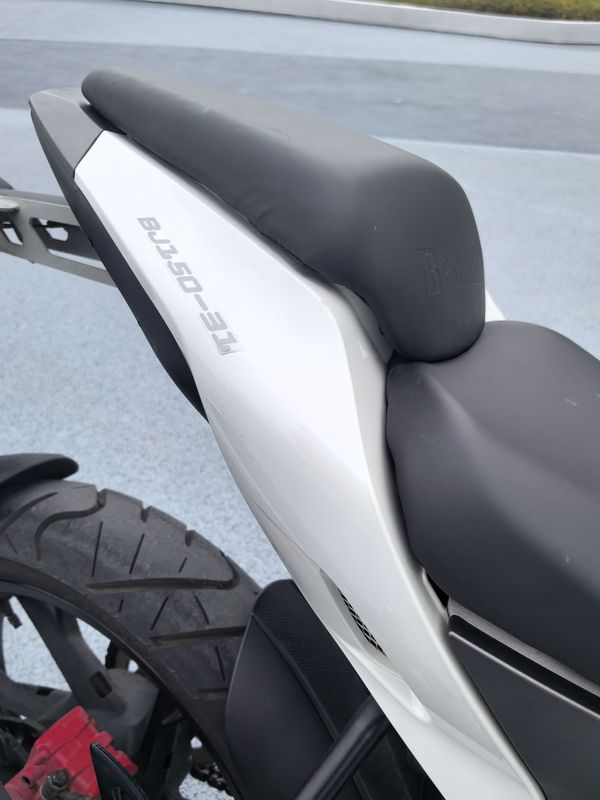 二手贝纳利小迅龙 BN150S