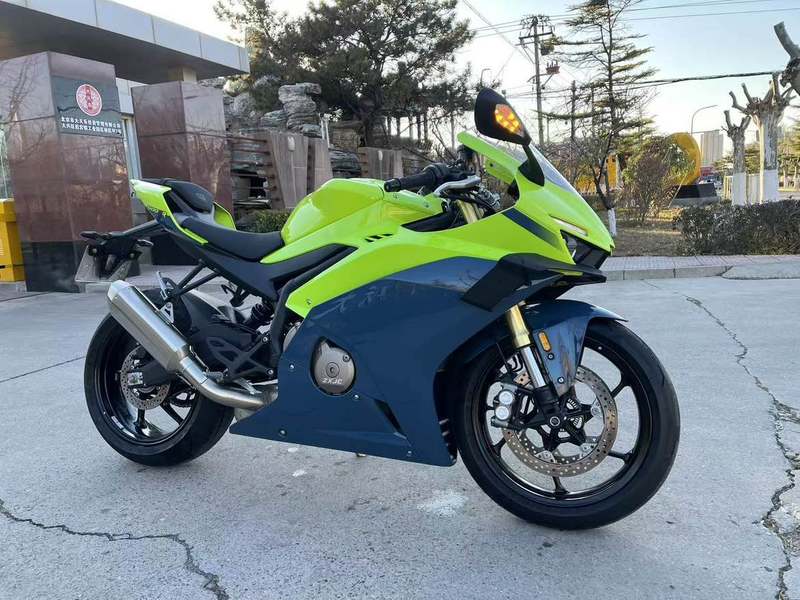 二手张雪机车500RR