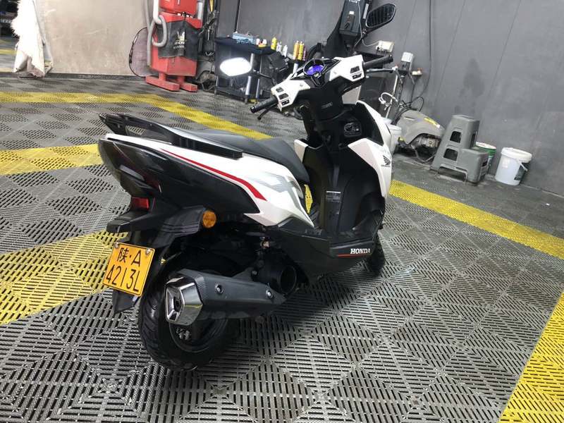 二手新大洲本田裂行 RX125Fi
