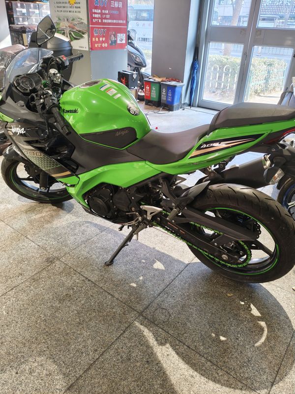 二手川崎Ninja 400
