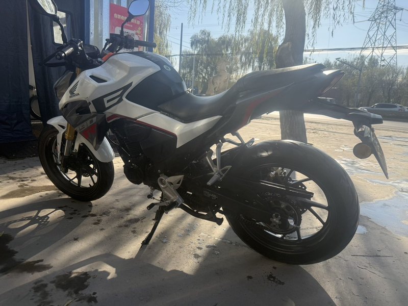 二手五羊本田CB190R 暴锋眼