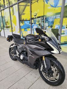 二手贝纳利龙卷风 Tornado 552R