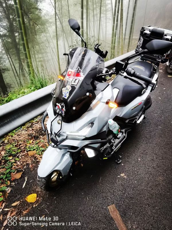 二手三阳哈士奇 Husky ADV150
