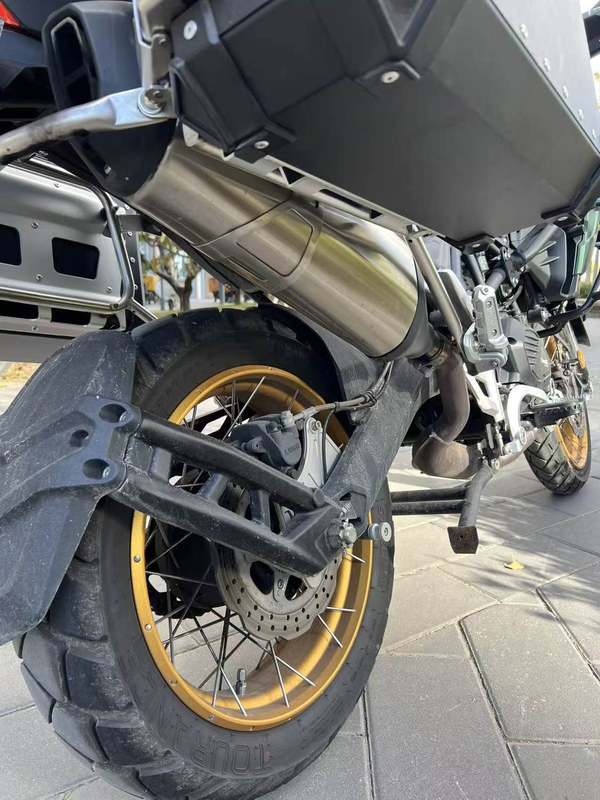 二手贝纳利金鹏 TRK502